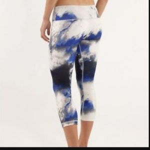 Lululemon Milky Way Crop size 4